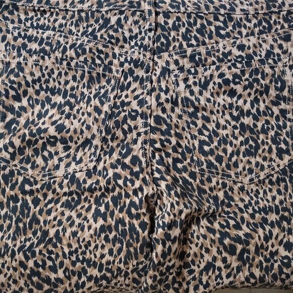 Terra & Sky leopard print jeans in 20W size - Picture 10 of 12